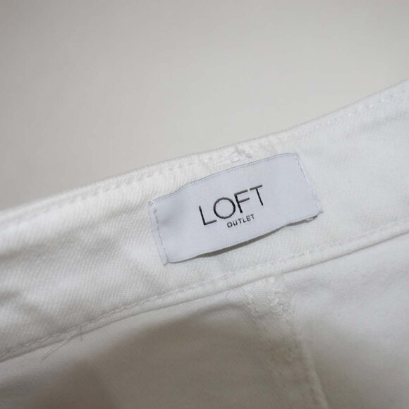 Loft Women's Curvy Straight Leg Crop Jeans Size 4 NWT White High Rise Raw Hems - Picture 4 of 9